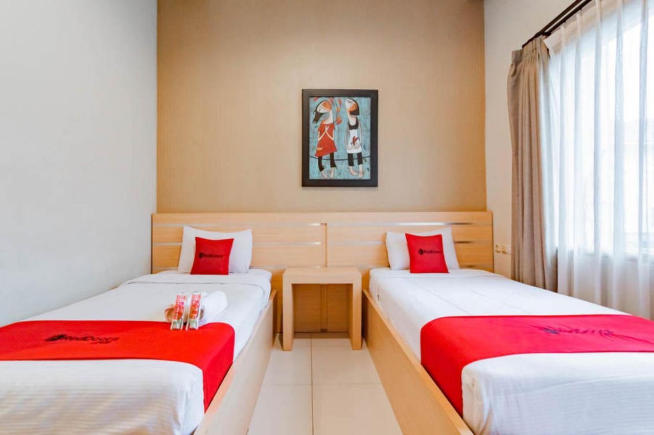 Reddoorz Near Lembang Park & Zoo 2 Hotell Eksteriør bilde