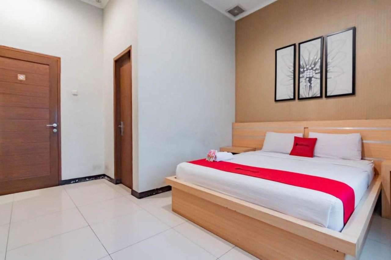 Reddoorz Near Lembang Park & Zoo 2 Hotell Eksteriør bilde
