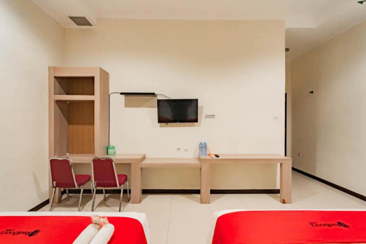 Reddoorz Near Lembang Park & Zoo 2 Hotell Eksteriør bilde