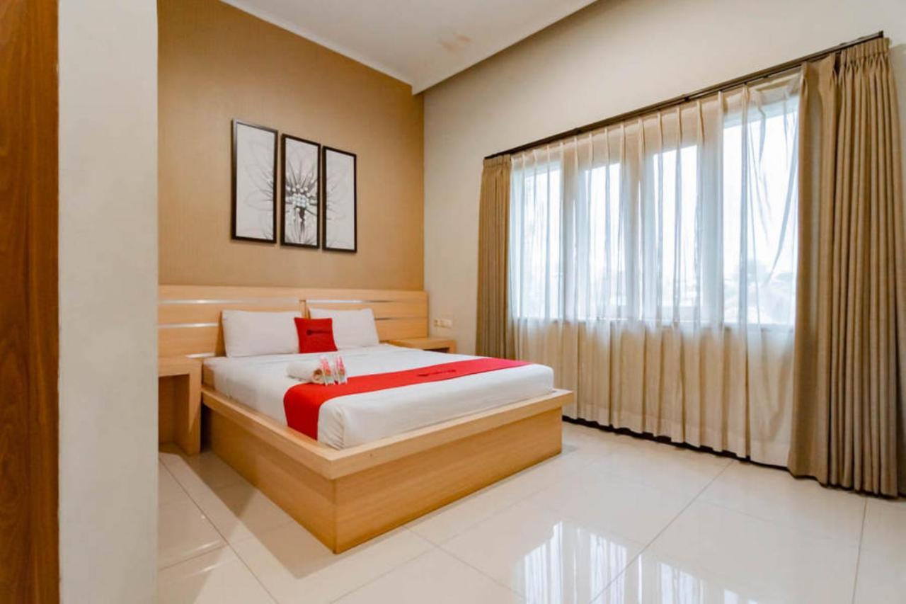 Reddoorz Near Lembang Park & Zoo 2 Hotell Eksteriør bilde